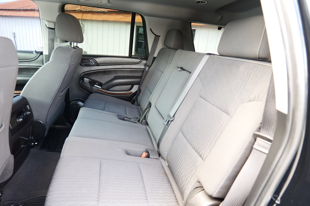 Photo 30 of this CHEVROLET TAHOE