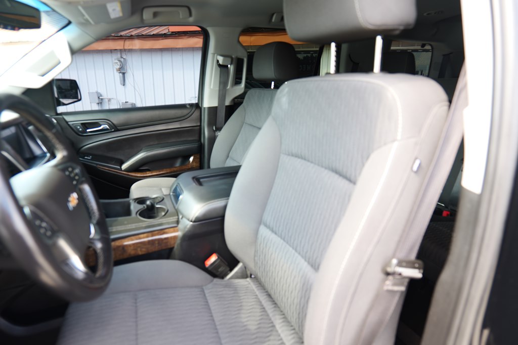 Photo 12 of this CHEVROLET TAHOE