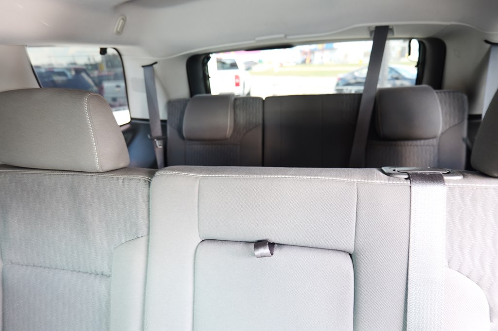 Photo 35 of this CHEVROLET TAHOE