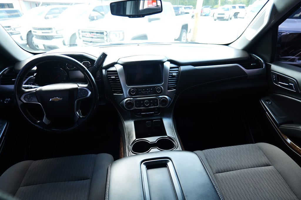 Photo 34 of this CHEVROLET TAHOE