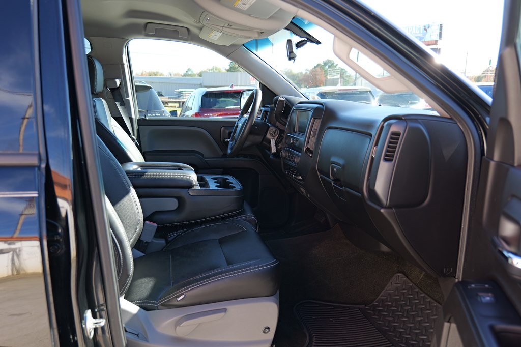 Used Car 2018 Chevrolet Silverado 1500  Custom For Sale Under $25,000 In Baker, Louisiana