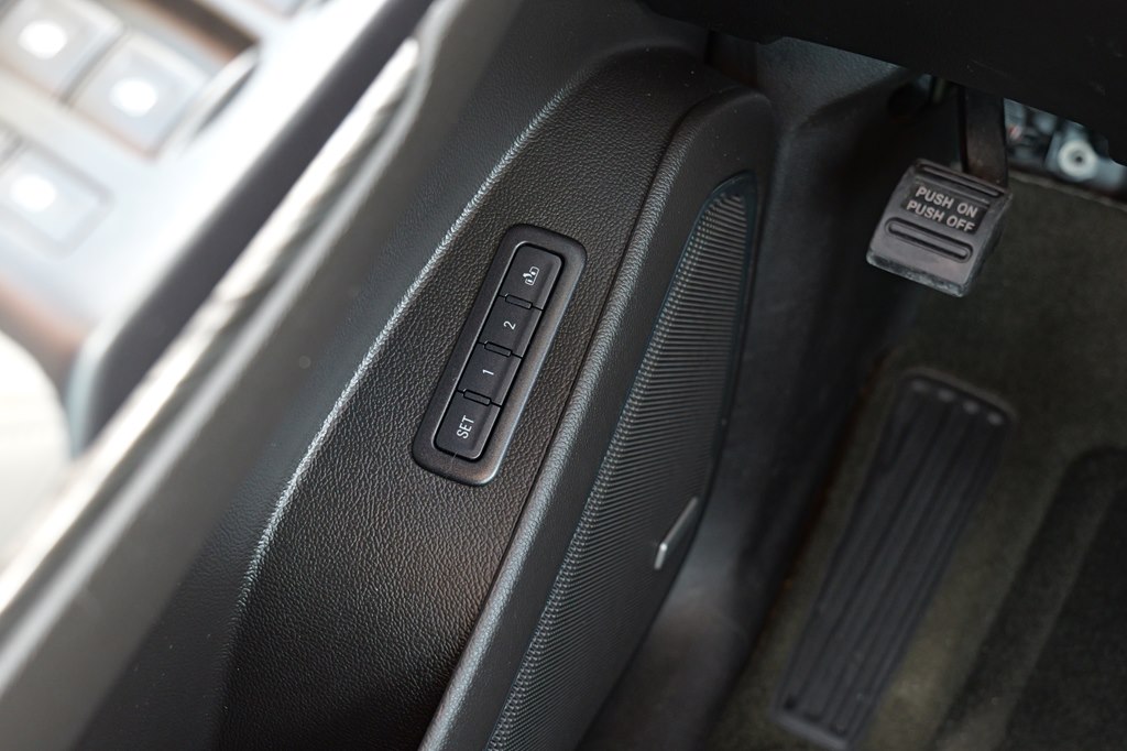 Used Car 2016 Chevrolet Tahoe  1500 Lt For Sale Under $25,000 In Baker, Louisiana