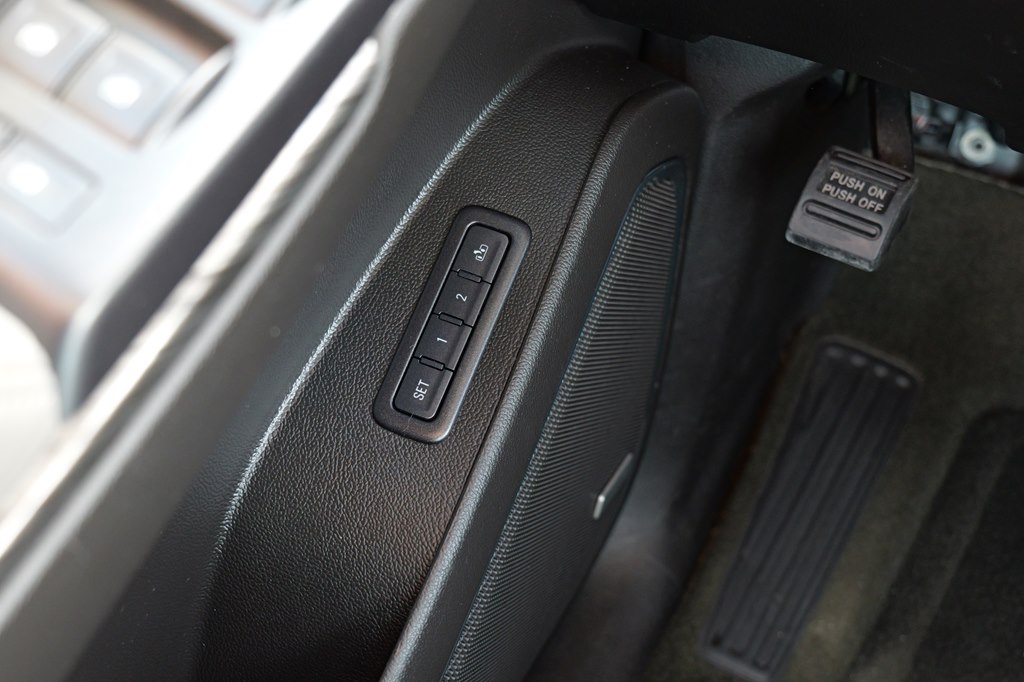 Used Car 2016 Chevrolet Tahoe  1500 Lt For Sale Under $25,000 In Baker, Louisiana