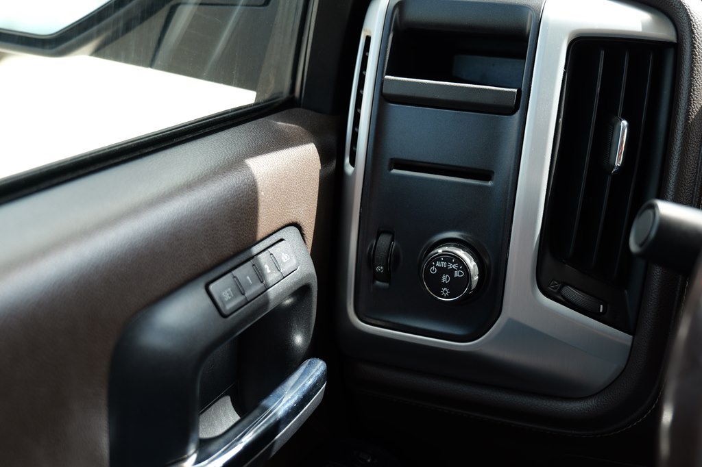 Used Car 2015 Gmc Sierra  1500 Slt For Sale Under $25,000 In Baker, Louisiana