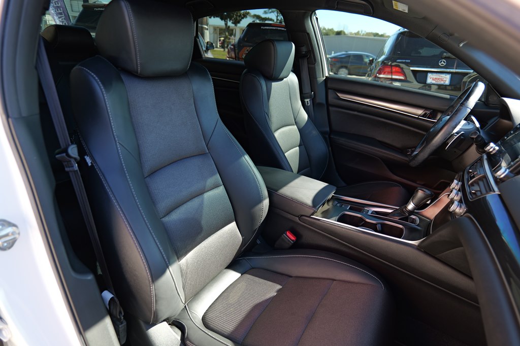 Used Car 2020 Honda Accord  Sport For Sale Under $25,000 In Baker, Louisiana