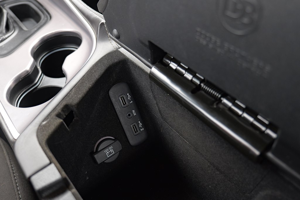 Used Car 2020 Dodge Challenger  Sxt For Sale Under $20,000 In Baker, Louisiana