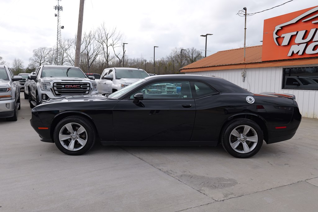 Used Car 2020 Dodge Challenger  Sxt For Sale Under $20,000 In Baker, Louisiana