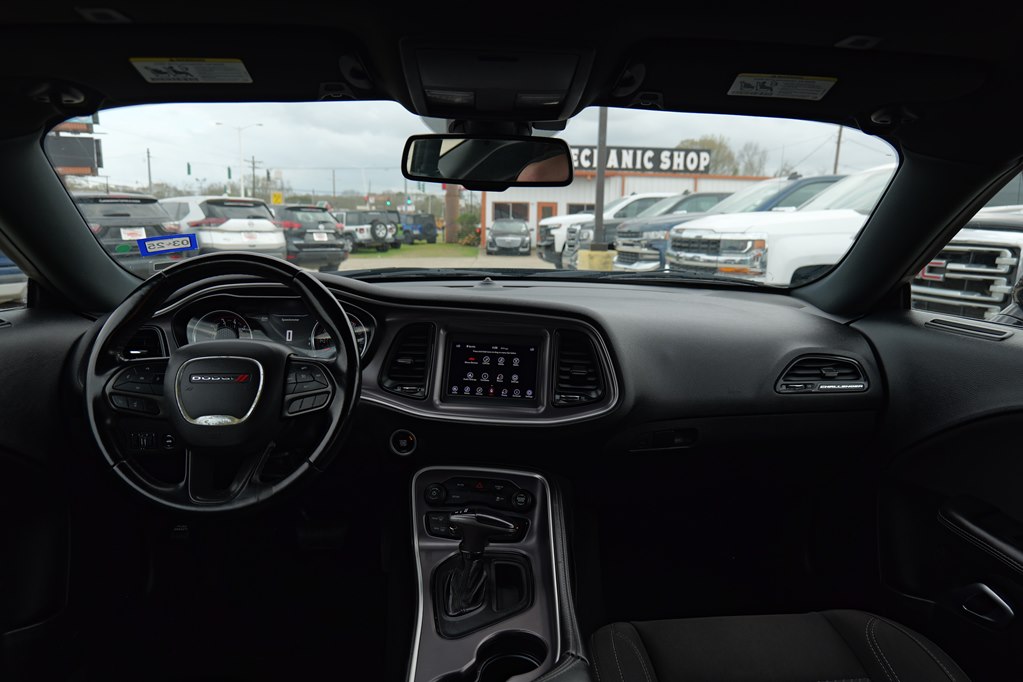 Used Car 2020 Dodge Challenger  Sxt For Sale Under $20,000 In Baker, Louisiana