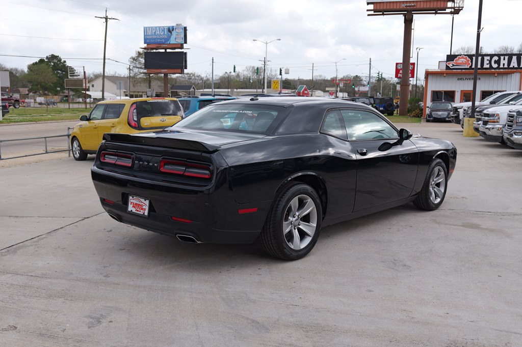 Used Car 2020 Dodge Challenger  Sxt For Sale Under $20,000 In Baker, Louisiana
