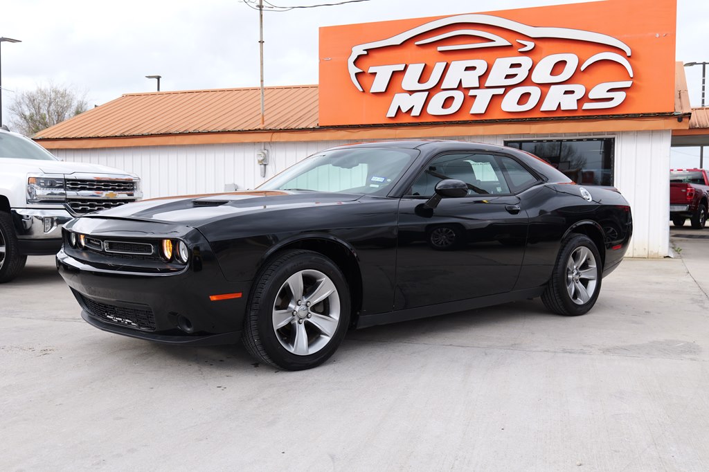 Used Car 2020 Dodge Challenger  Sxt For Sale Under $20,000 In Baker, Louisiana