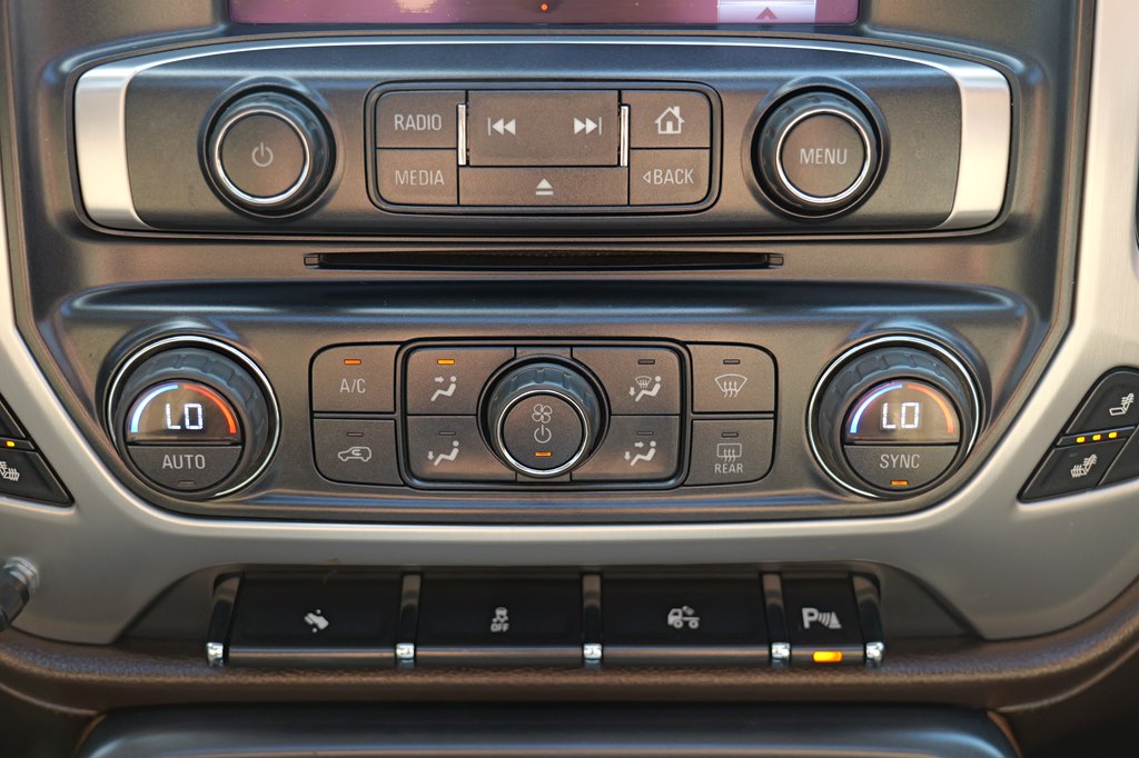 Used Car 2014 Gmc Sierra  1500 Slt For Sale Under $25,000 In Baker, Louisiana