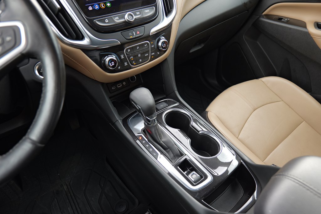 Used Car 2022 Chevrolet Equinox  Premier For Sale Under $20,000 In Baker, Louisiana