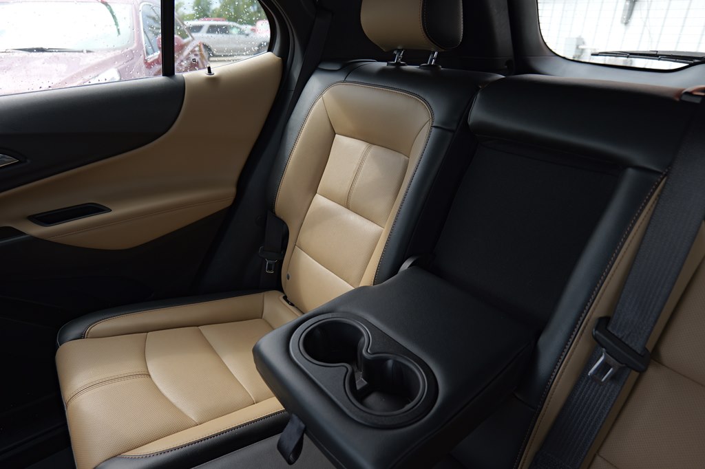 Used Car 2022 Chevrolet Equinox  Premier For Sale Under $20,000 In Baker, Louisiana