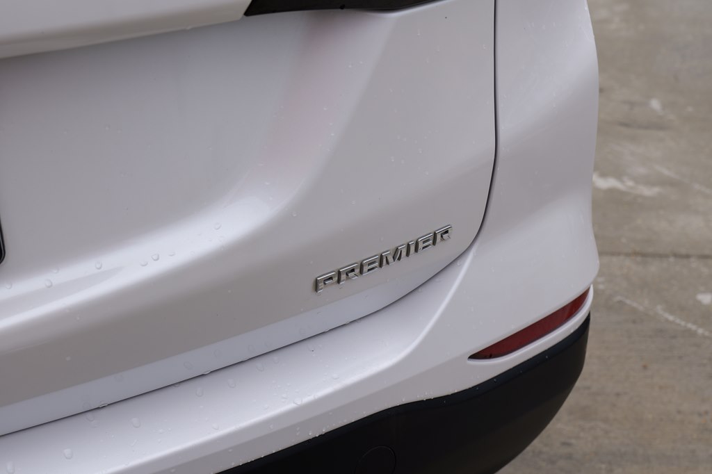 Used Car 2022 Chevrolet Equinox  Premier For Sale Under $20,000 In Baker, Louisiana