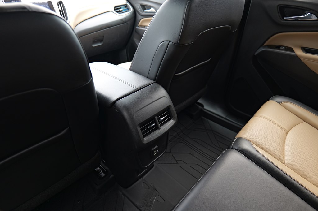 Used Car 2022 Chevrolet Equinox  Premier For Sale Under $20,000 In Baker, Louisiana