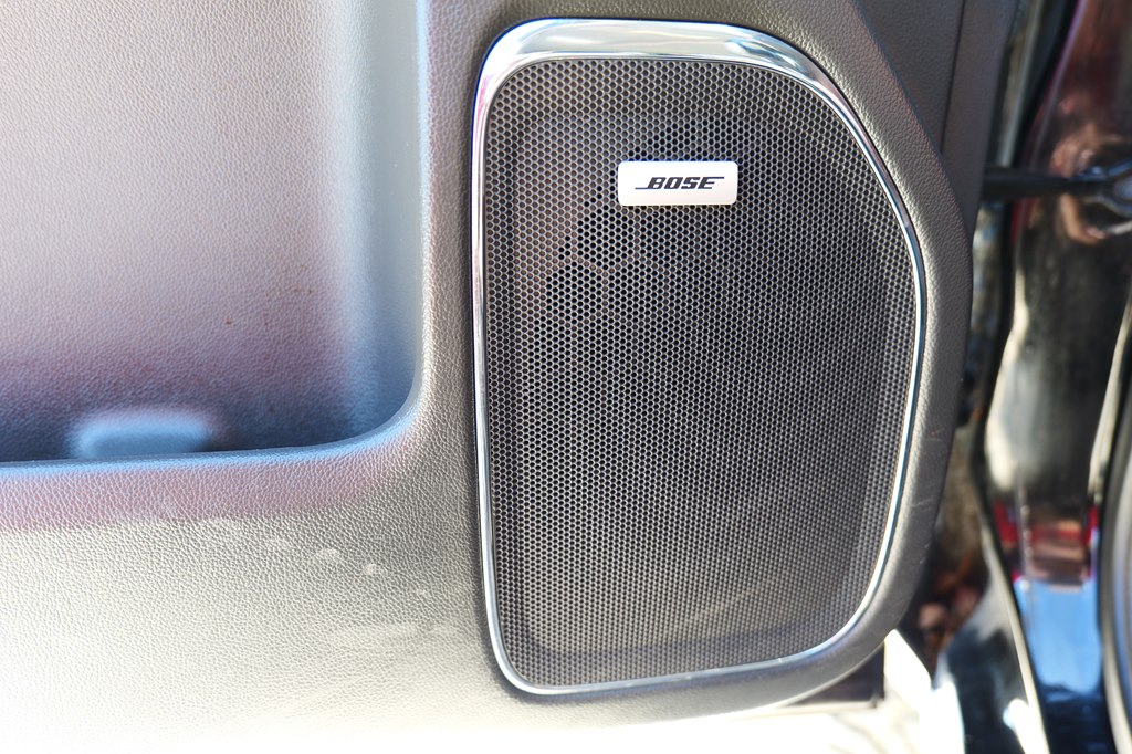 Photo 34 of this GMC SIERRA