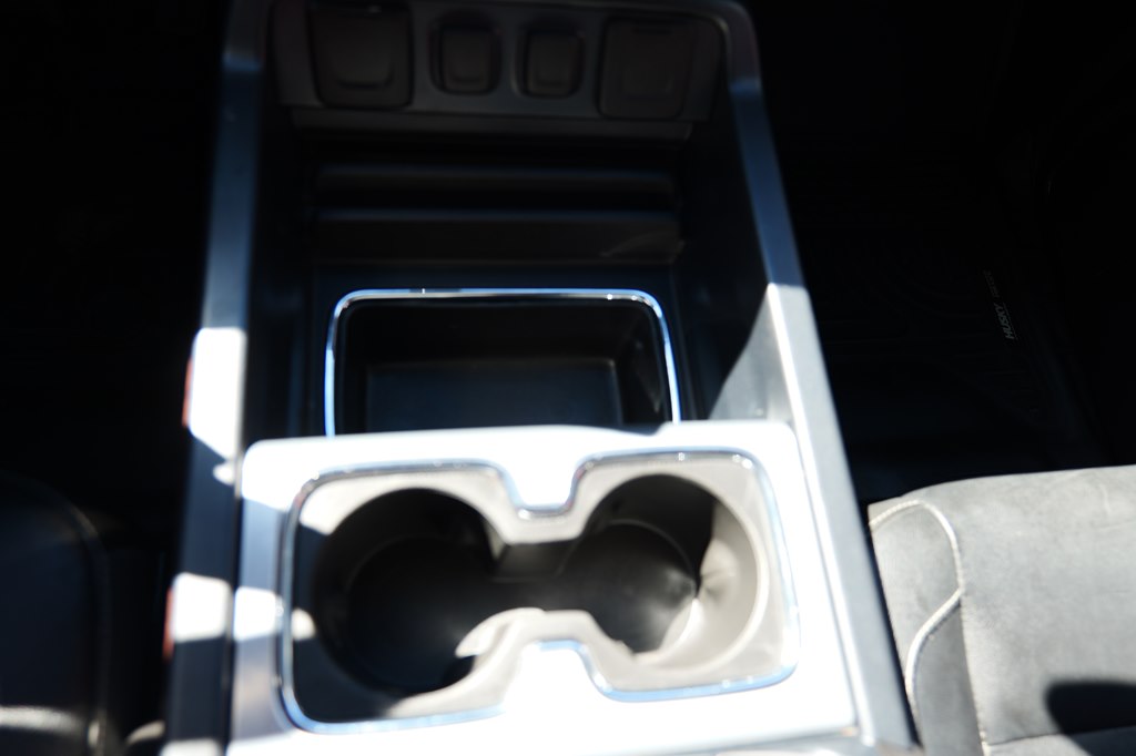 Photo 27 of this GMC SIERRA