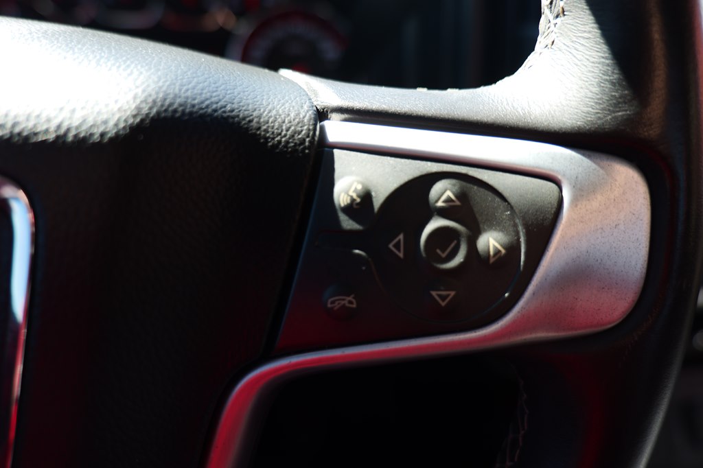 Photo 18 of this GMC SIERRA