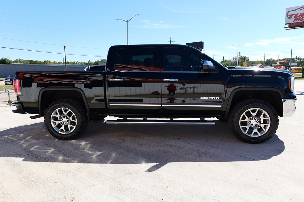 Photo 4 of this GMC SIERRA