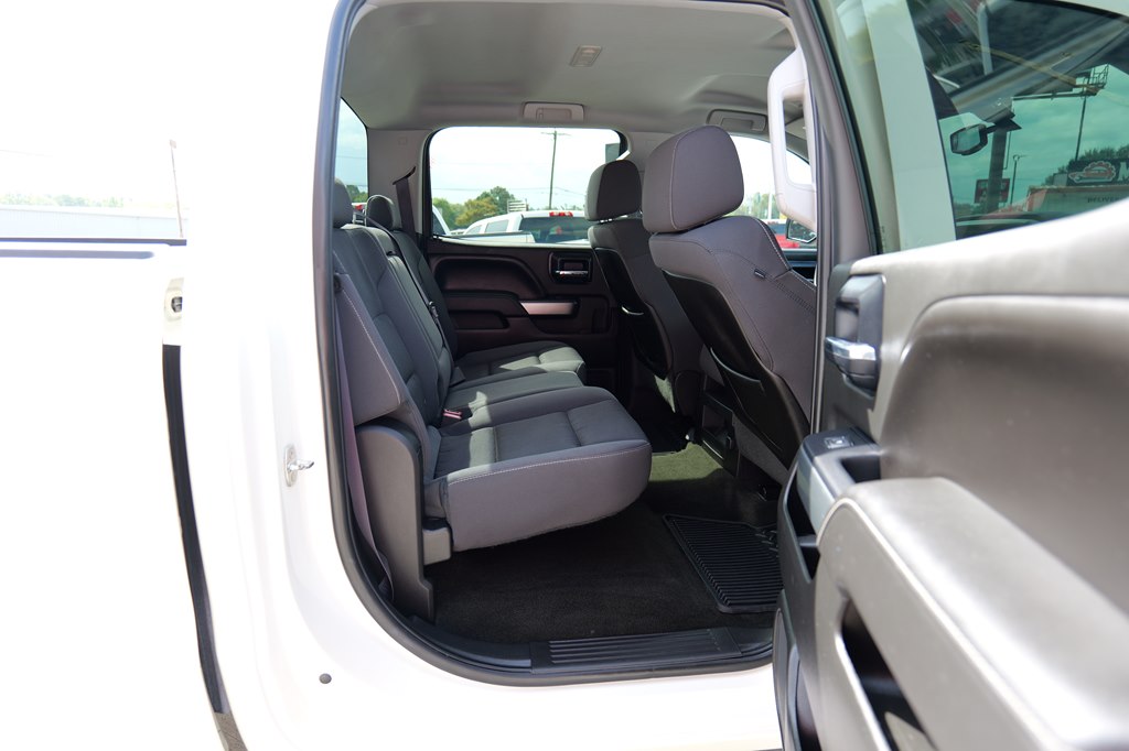 Photo 34 of this CHEVROLET SILVERADO 1500