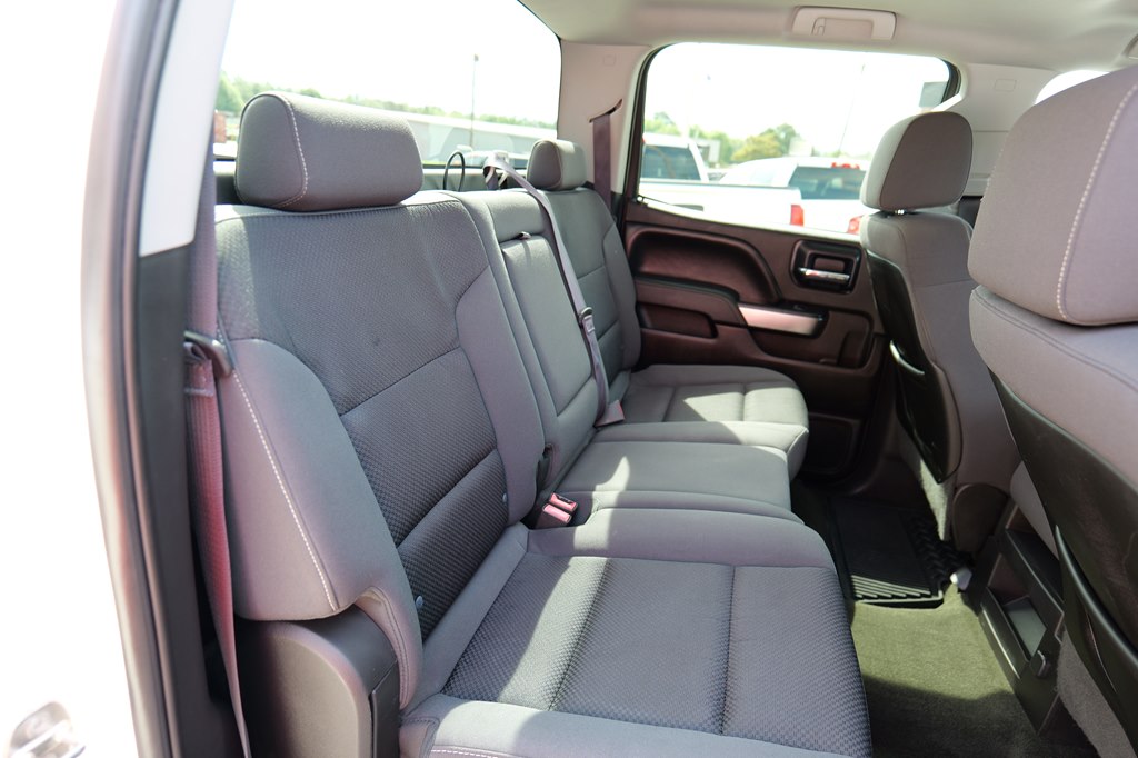 Photo 35 of this CHEVROLET SILVERADO 1500