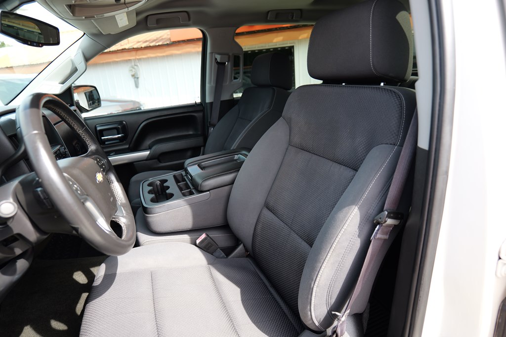 Photo 10 of this CHEVROLET SILVERADO 1500