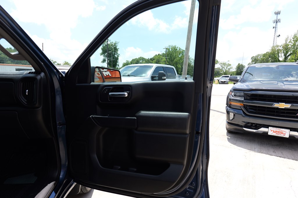 Used Car 2020 Chevrolet Silverado 1500  Custom For Sale Under $25,000 In Baker, Louisiana