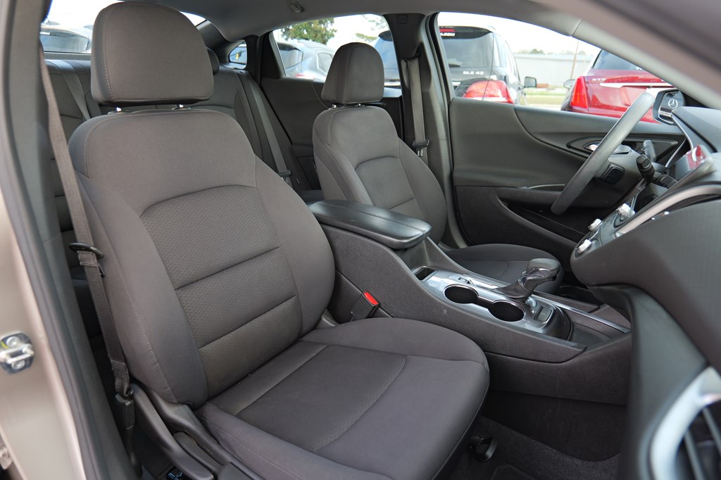 Used Car 2022 Chevrolet Malibu  Lt For Sale Under $20,000 In Baker, Louisiana