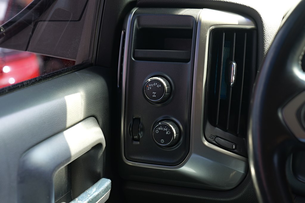 Used Car 2018 Chevrolet Silverado 1500  Lt For Sale Under $25,000 In Baker, Louisiana