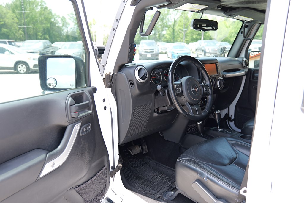 Used Car 2016 Jeep Wrangler Unlimi  Sahara For Sale Under $25,000 In Baker, Louisiana