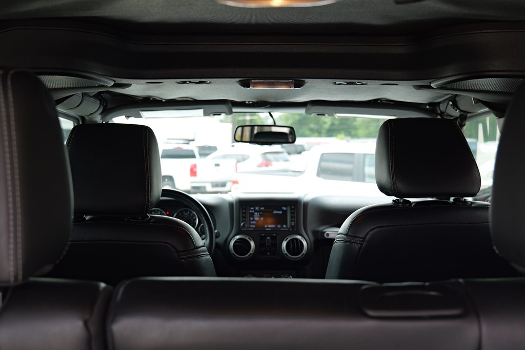 Used Car 2016 Jeep Wrangler Unlimi  Sahara For Sale Under $25,000 In Baker, Louisiana