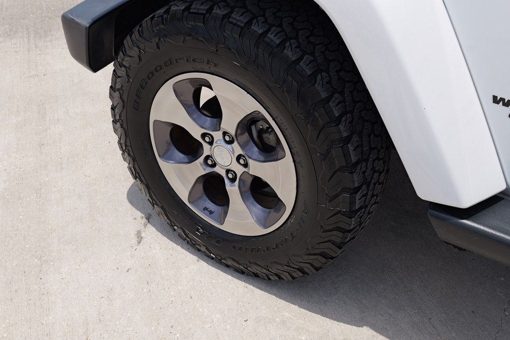 Used Car 2016 Jeep Wrangler Unlimi  Sahara For Sale Under $25,000 In Baker, Louisiana