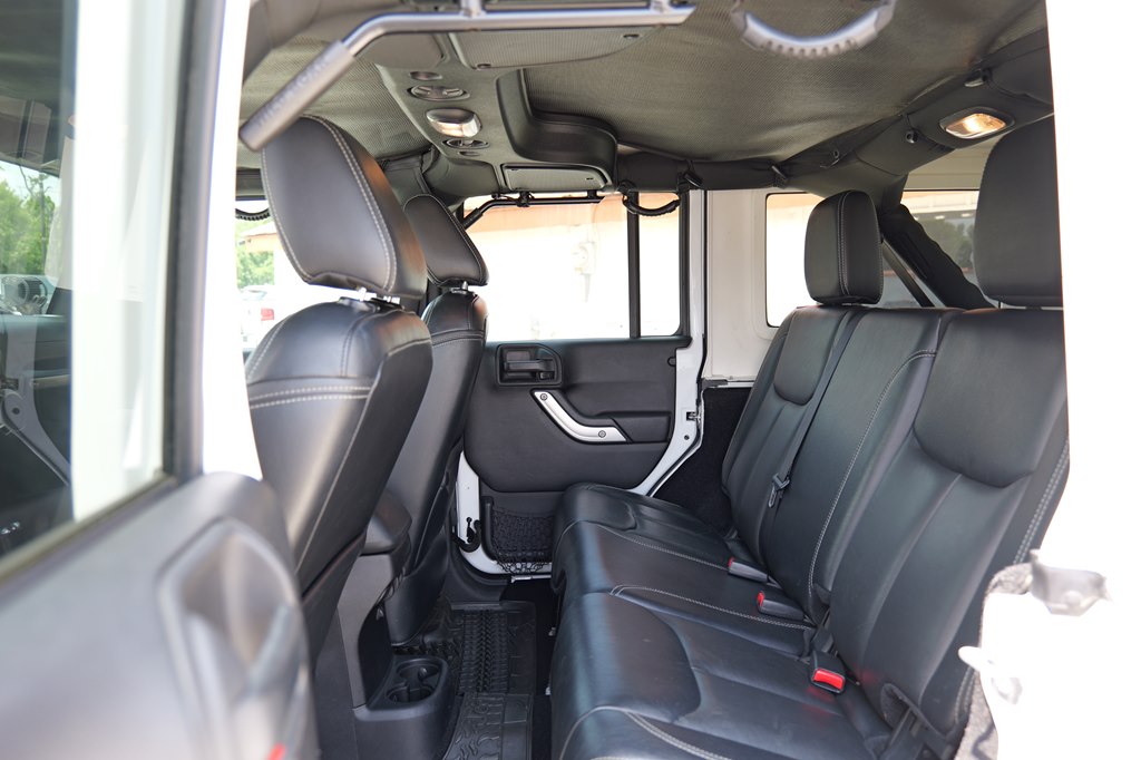 Used Car 2016 Jeep Wrangler Unlimi  Sahara For Sale Under $25,000 In Baker, Louisiana