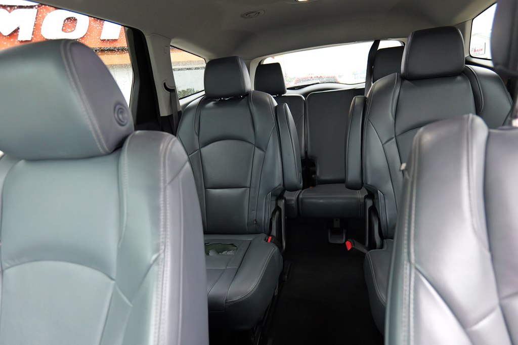 Used Car 2019 Buick Enclave  Essence For Sale Under $20,000 In Baker, Louisiana