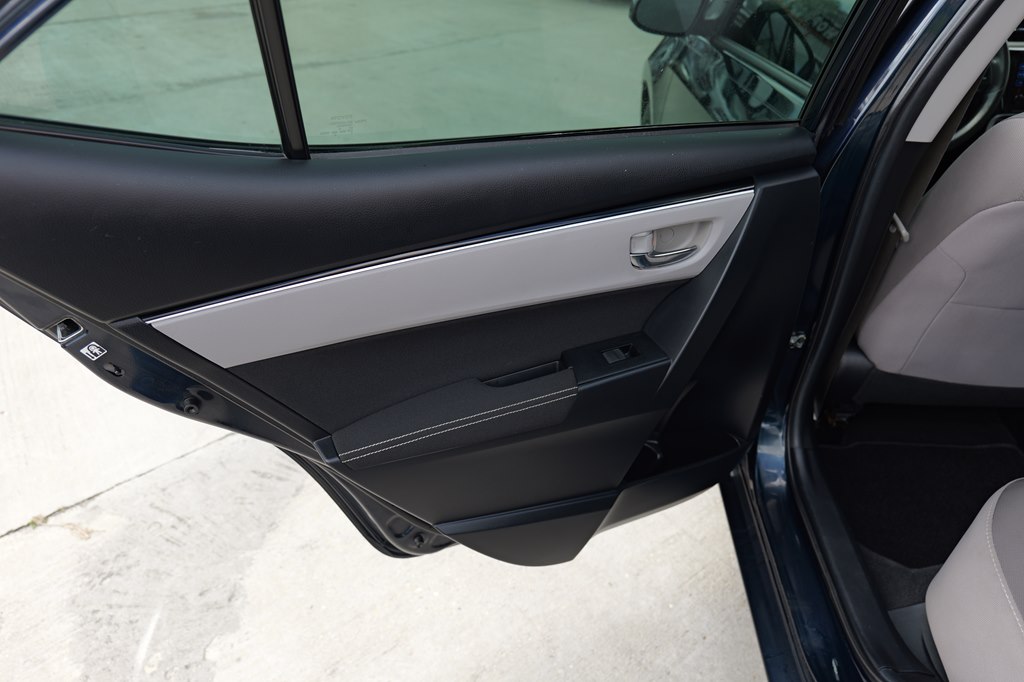 Used Car 2019 Toyota Corolla  Le For Sale Under $20,000 In Baker, Louisiana