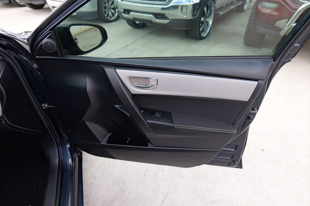 Used Car 2019 Toyota Corolla  Le For Sale Under $20,000 In Baker, Louisiana