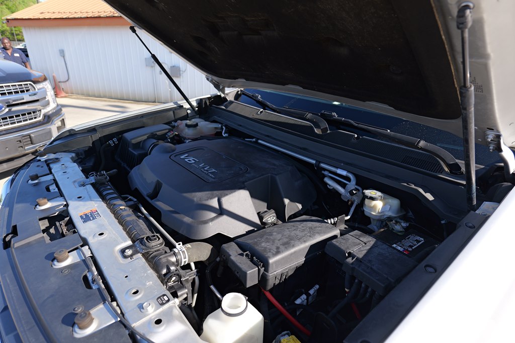 Used Car 2015 Chevrolet Colorado  Lt For Sale Under $20,000 In Baker, Louisiana