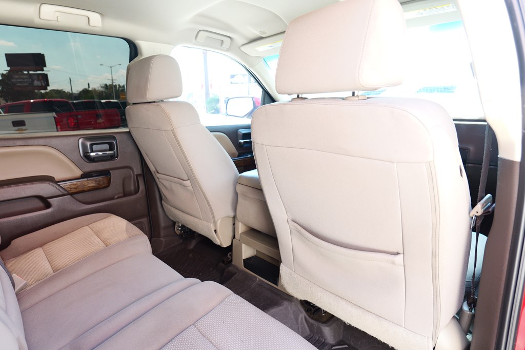Photo 43 of this CHEVROLET SILVERADO 1500