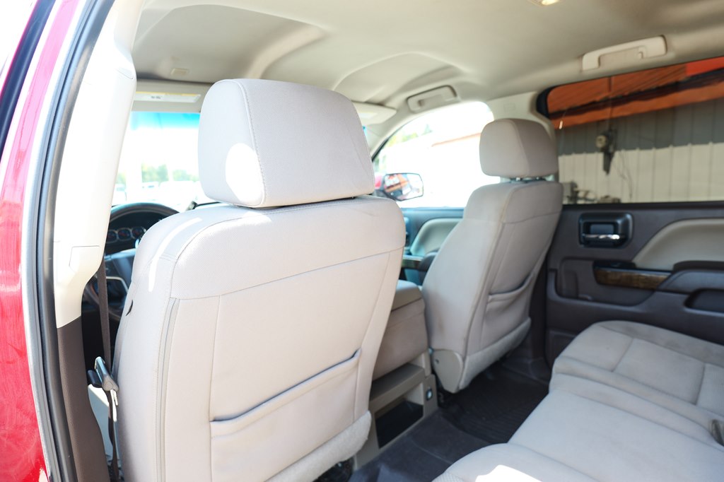 Photo 33 of this CHEVROLET SILVERADO 1500