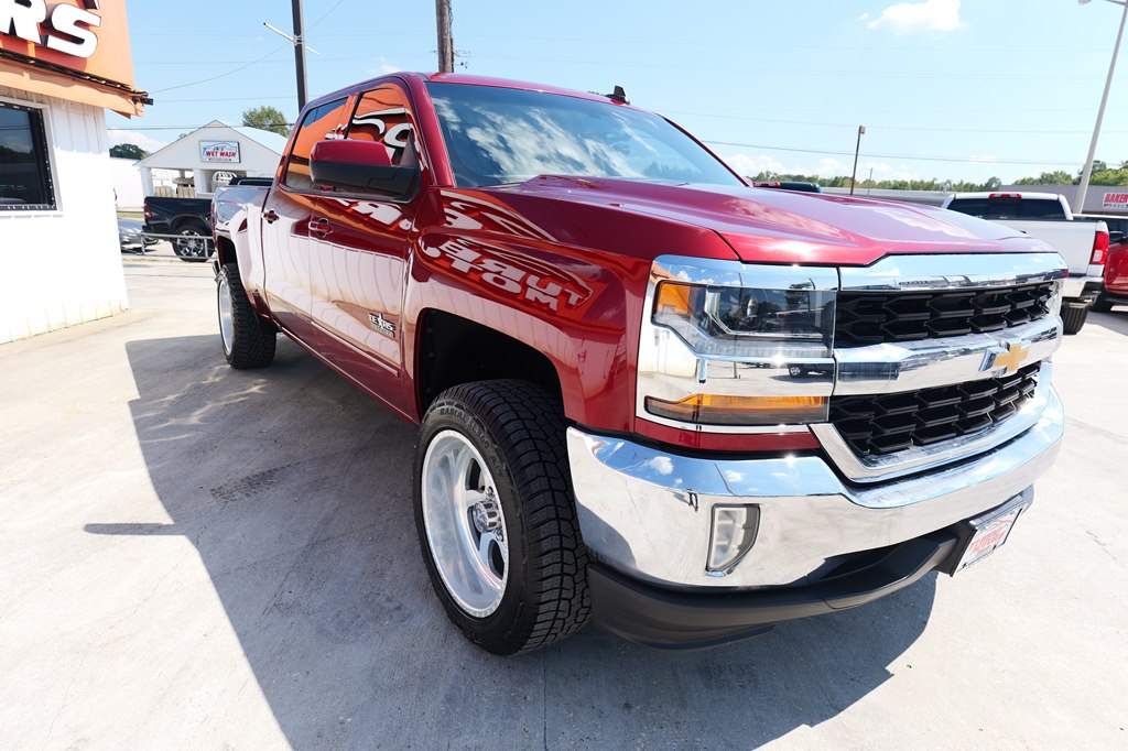Photo 3 of this CHEVROLET SILVERADO 1500