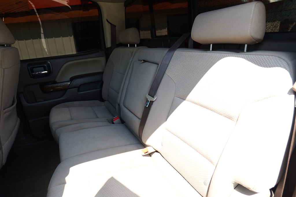Photo 34 of this CHEVROLET SILVERADO 1500