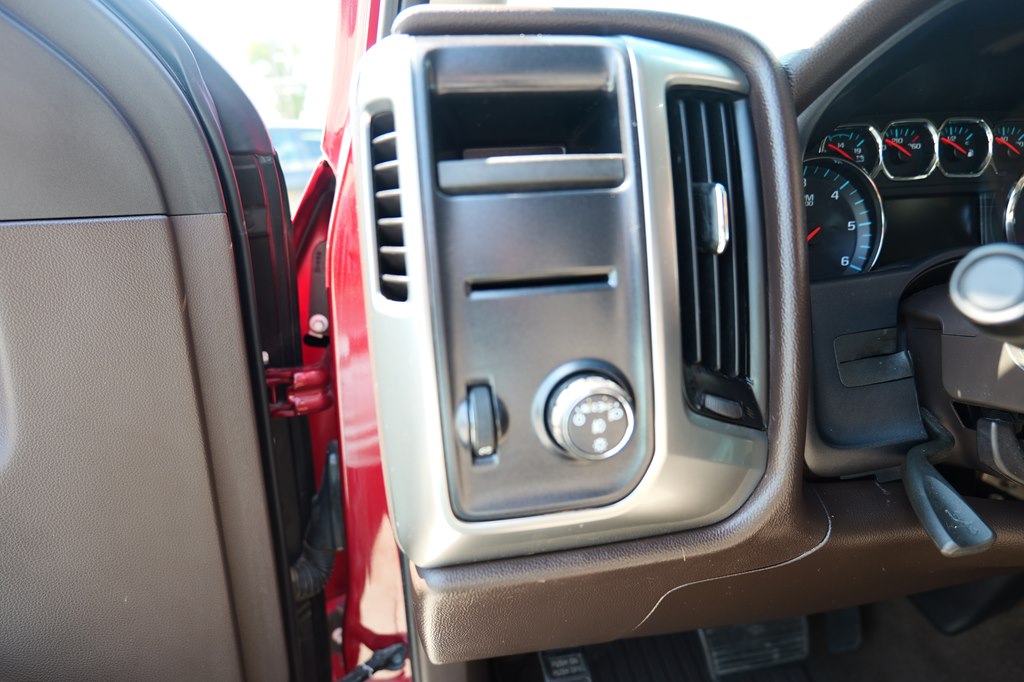 Photo 17 of this CHEVROLET SILVERADO 1500