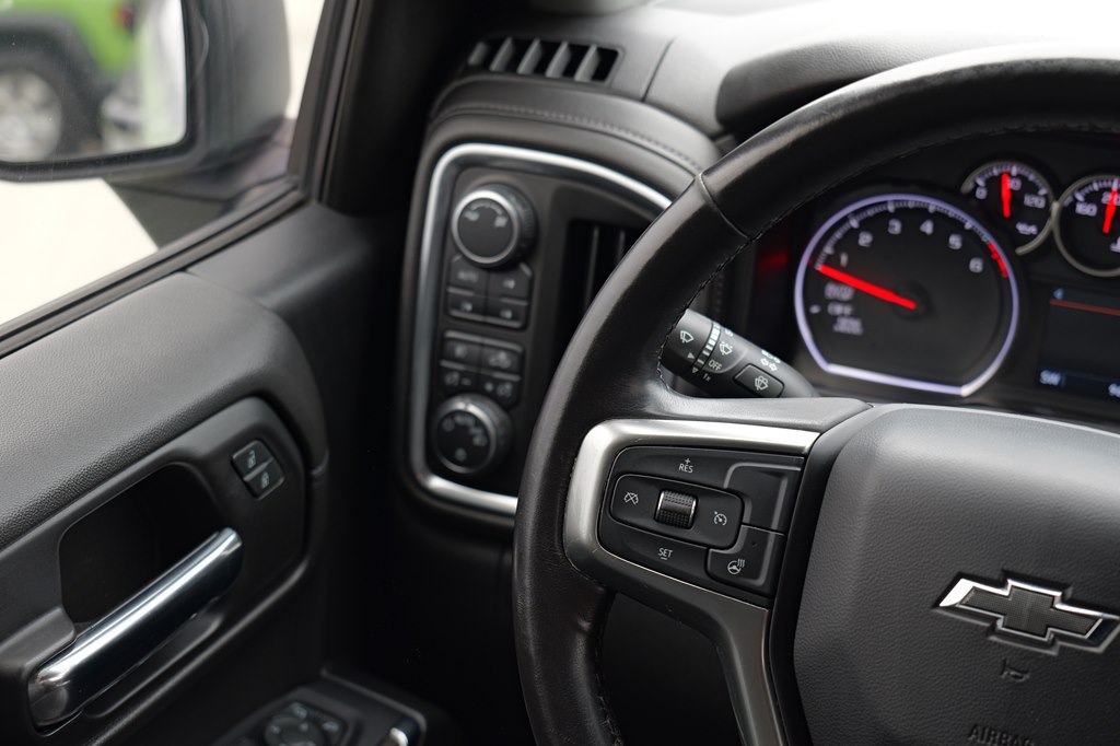 Used Car 2019 Chevrolet Silverado 1500  Lt Trail Boss For Sale Under $35,000 In Baker, Louisiana