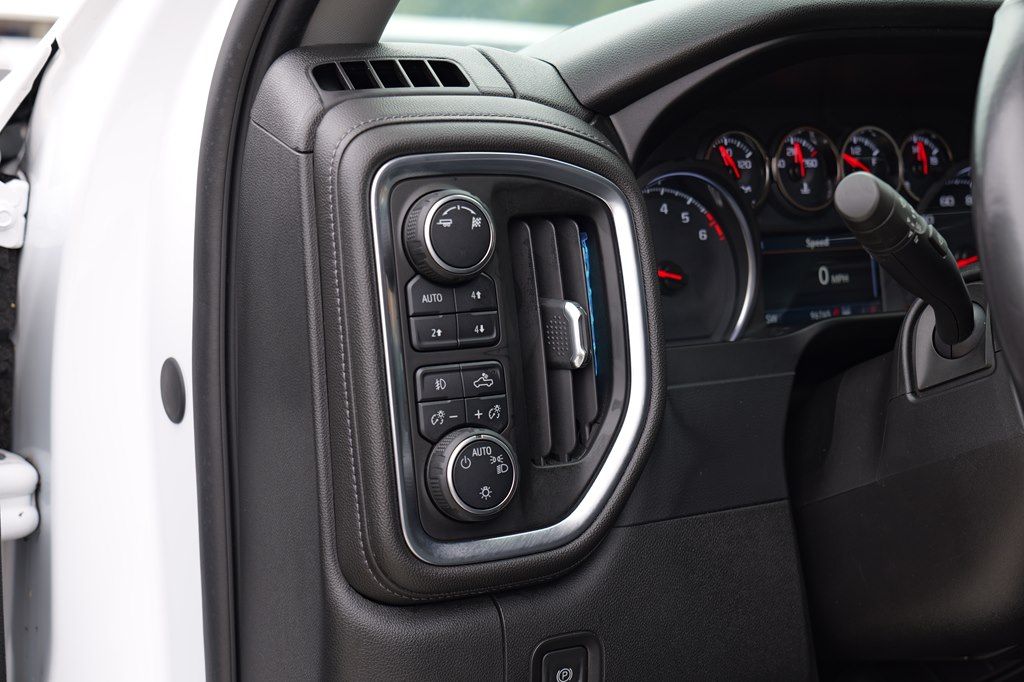 Used Car 2019 Chevrolet Silverado 1500  Lt Trail Boss For Sale Under $35,000 In Baker, Louisiana