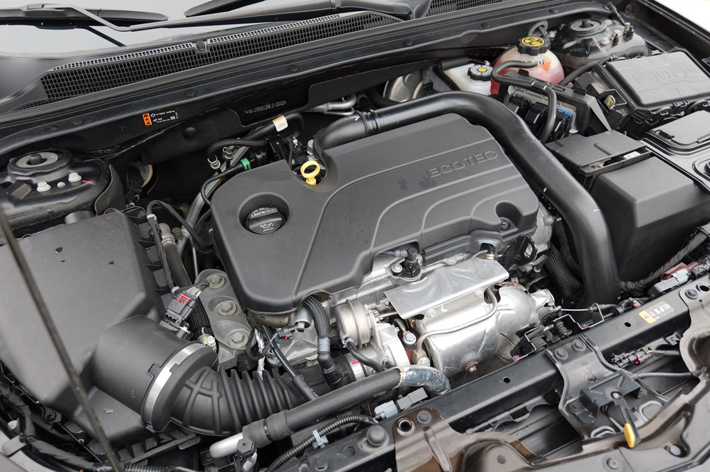 Used Car 2022 Chevrolet Malibu  Rs For Sale Under $20,000 In Baker, Louisiana