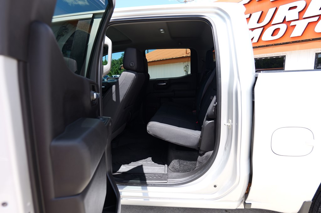 Photo 26 of this CHEVROLET SILVERADO 1500