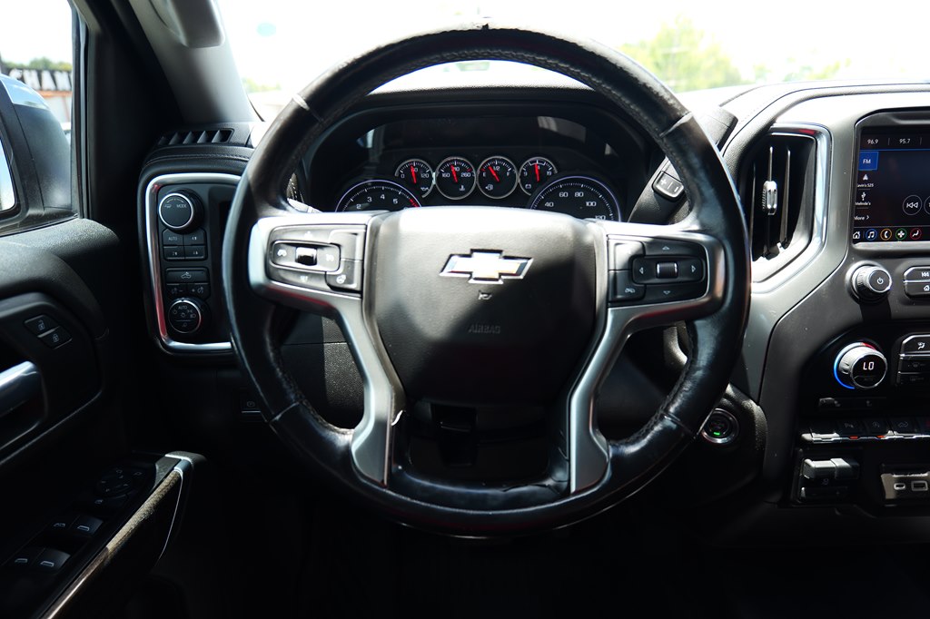 Photo 16 of this CHEVROLET SILVERADO 1500