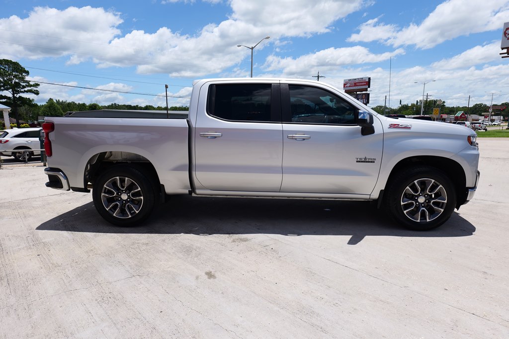 Photo 4 of this CHEVROLET SILVERADO 1500