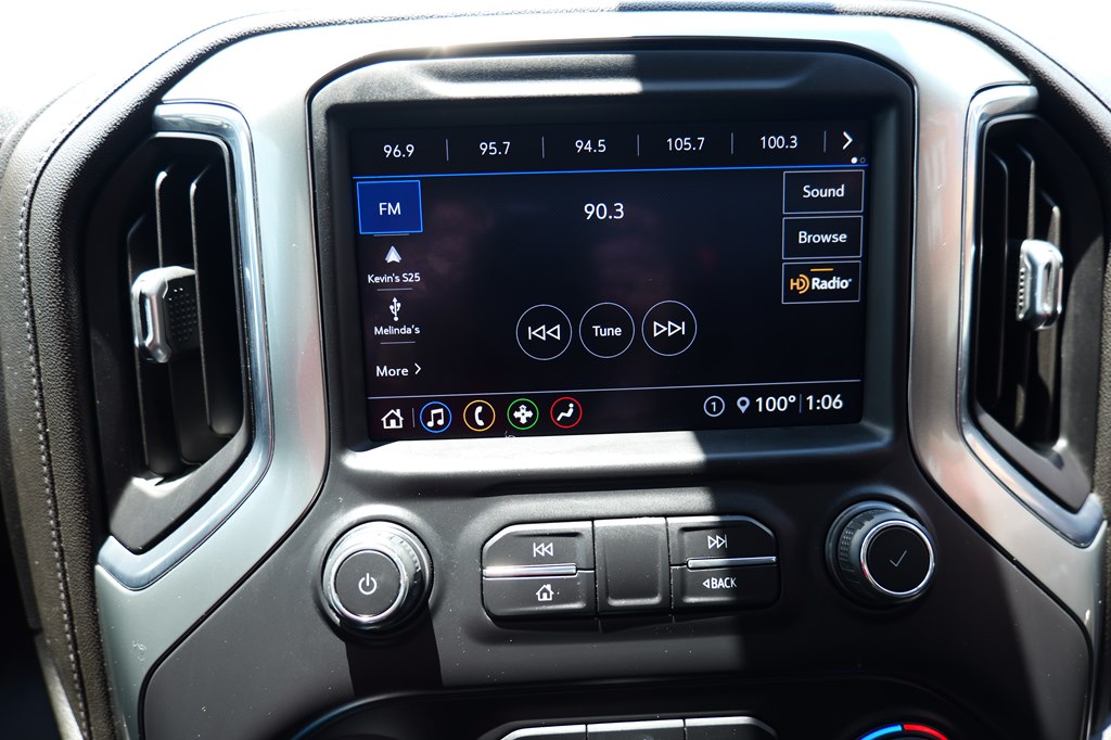 Photo 21 of this CHEVROLET SILVERADO 1500