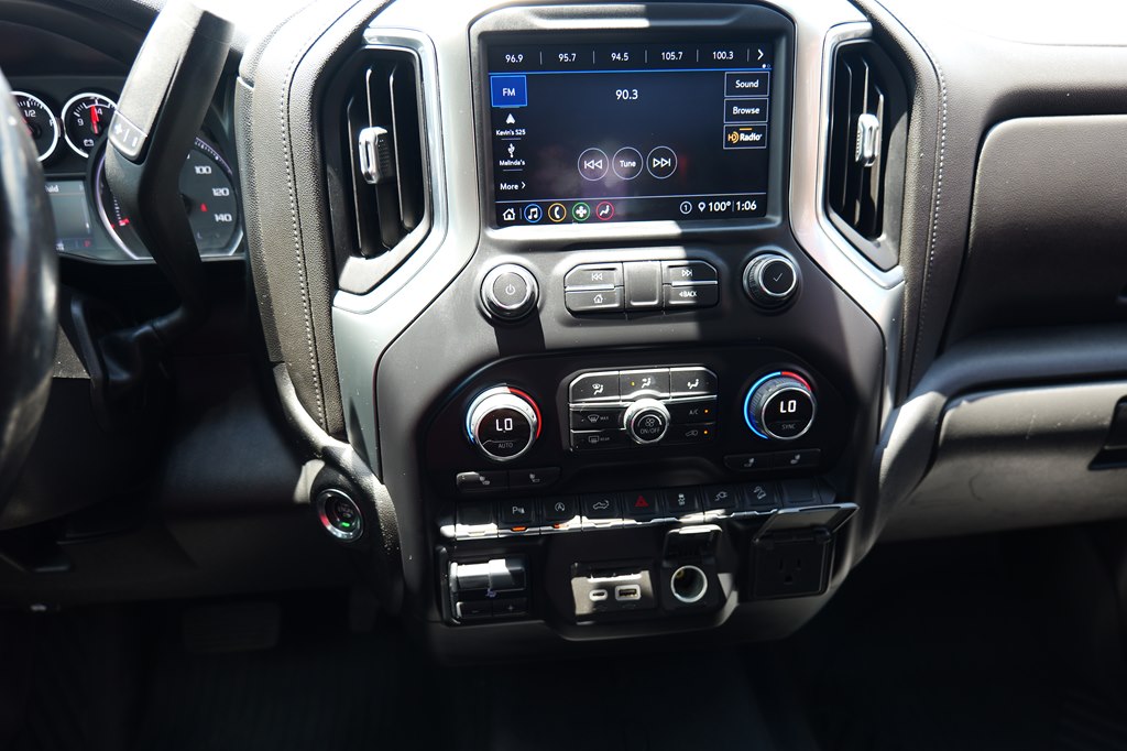 Photo 20 of this CHEVROLET SILVERADO 1500